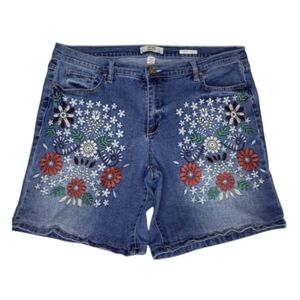 Vintage America Blues Bestie Floral Embroidered Distressed Stretch Jean Shorts